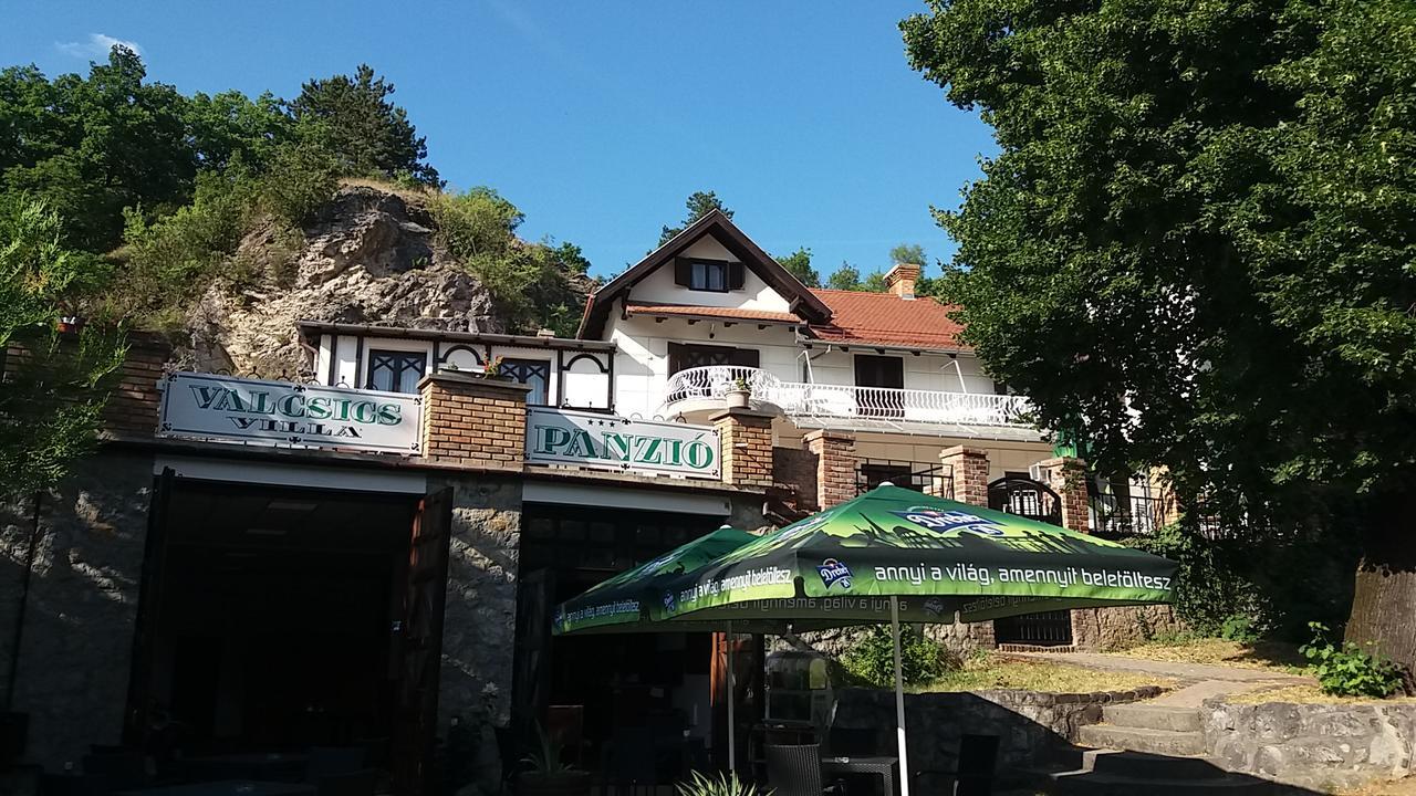 Valcsics Villa Panzio Печ Экстерьер фото
